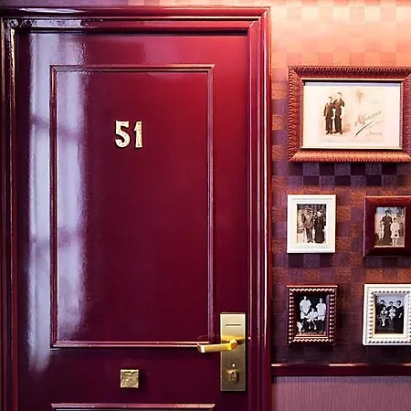 Hotel Design Sorbonne 3*