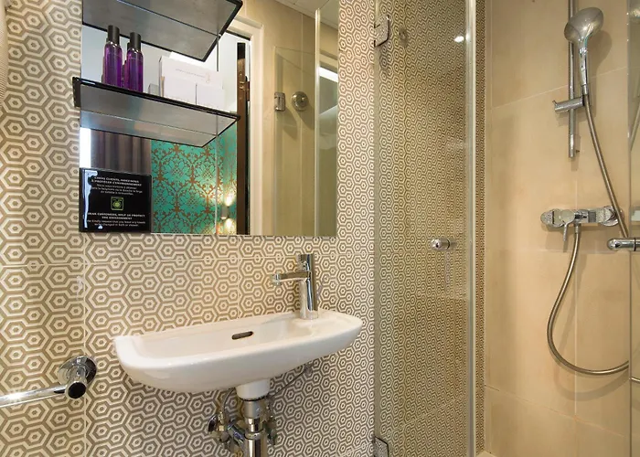 Hotel Design Sorbonne 3*