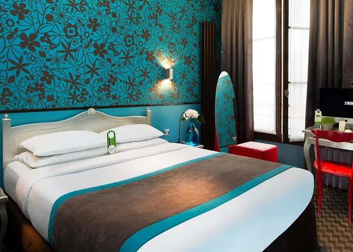 Design Sorbonne Hotel 3*