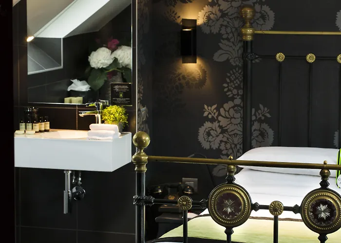 Design Sorbonne Hotel 3*